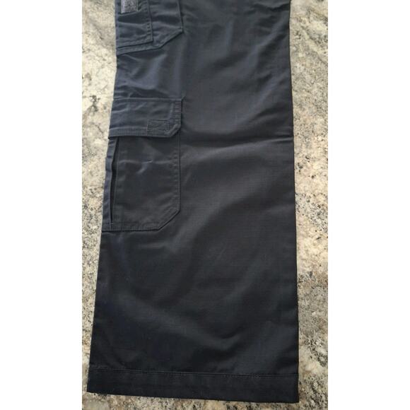5.11 Tactical, Taclite EMS Cargo Pants, 724 Dark Navy SZ 10 Regular, 64369 NWT - Picture 4 of 10